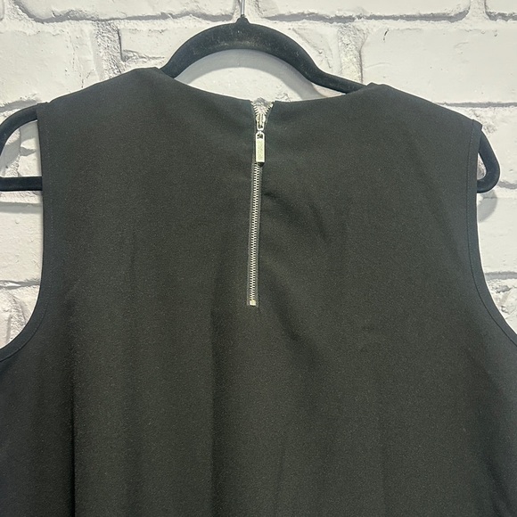 NWOT Alfani Black Sleeveless Blouse with Silver Trim size 12 - Picture 5 of 8